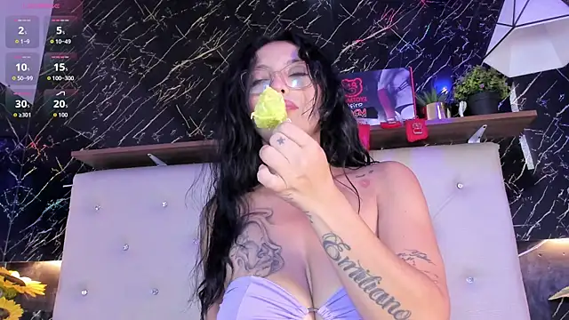 Renata blue online show from 04.07.26