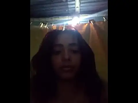 Snapshot of meganparixx chatting on 02.19.26 meganparixx online show from 02.19.26