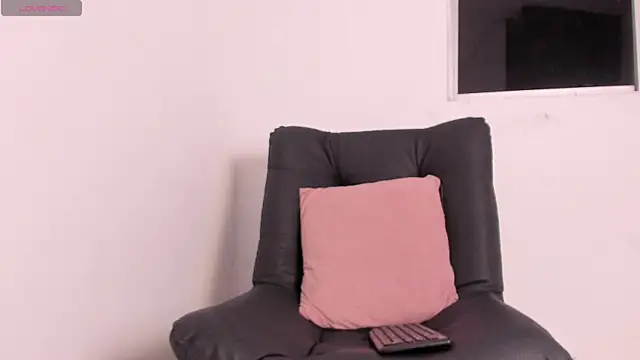 Davis Axel online show from 01.13.26