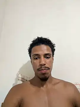 Snapshot of LorenzoBlack27 chatting on 03.01.26 LorenzoBlack27 online show from 03.01.26