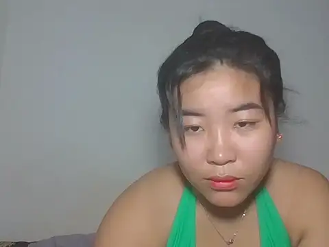 Zyeiii online show from 03.14.26