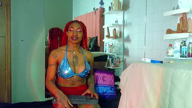 DaniaMarcell online show from 05.14.26