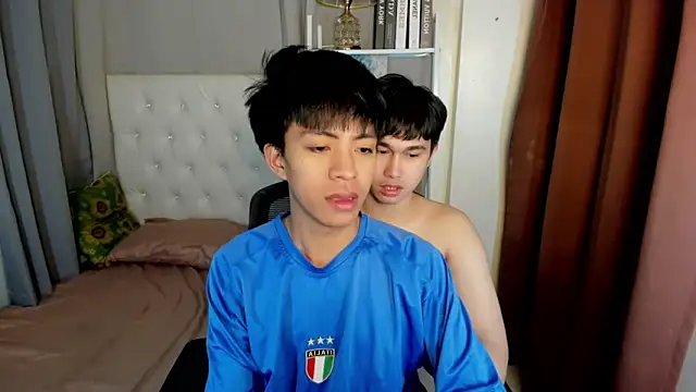 davincihugecock online show from 02.17.26