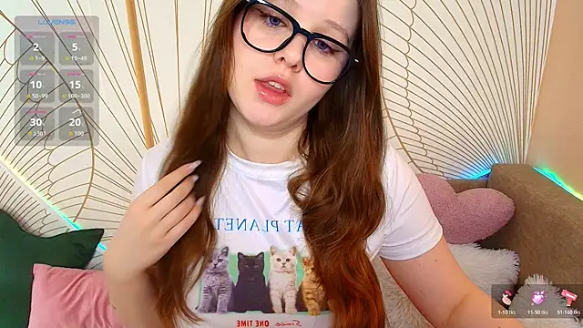 Snapshot of Lana_Delanay chatting on 04.18.26 Lana Delanay online show from 04.18.26