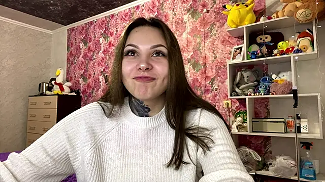 Snapshot of TraciBallena chatting on 02.16.26 TraciBallena online show from 02.16.26