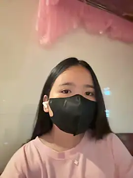 Gwen879 online show from 02.01.26