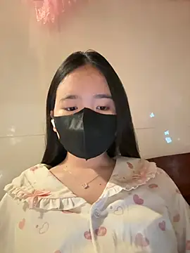 Gwen879 online show from 02.09.26