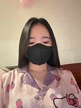 Gwen879 online show from 03.25.26