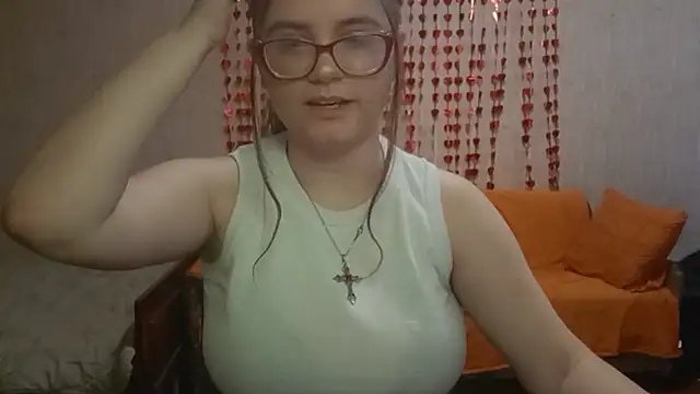 Miyabeee online show from 04.12.26