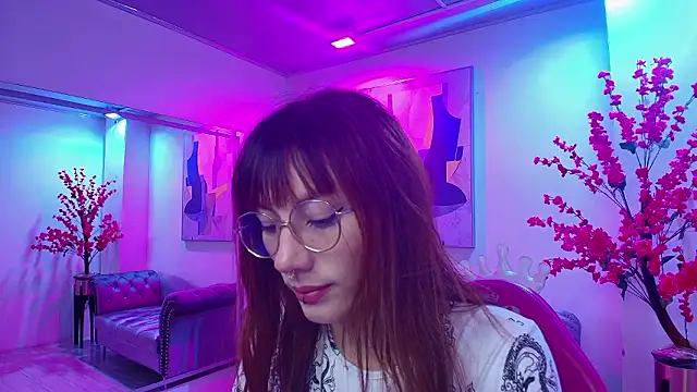 Snapshot of Lilith_tayylor chatting on 02.02.26 Lilith tayylor online show from 02.02.26