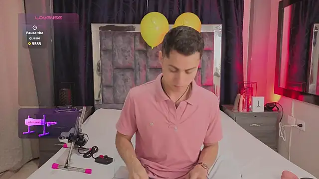 Snapshot of LeoMonnroe chatting on 03.07.26 LeoMonnroe online show from 03.07.26