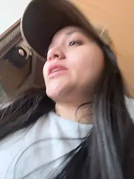 Veronica Wins  online show from 02.13.26