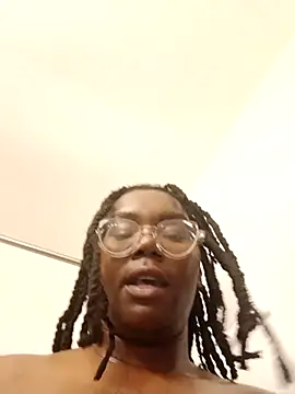 Snapshot of Kokohayes chatting on 03.01.26 Kokohayes online show from 03.01.26