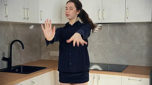 Snapshot of MargeLefevers chatting on 01.13.26 MargeLefevers online show from 01.13.26