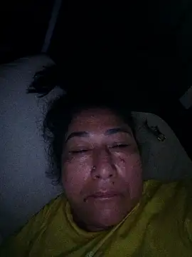 Snapshot of PatriciaGrajales chatting on 05.23.26 PatriciaGrajales online show from 05.23.26