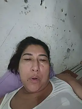 Snapshot of PatriciaGrajales chatting on 06.01.26 PatriciaGrajales online show from 06.01.26