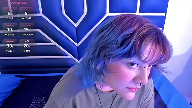 Snapshot of nixx_star chatting on 01.08.26 nixx star online show from 01.08.26