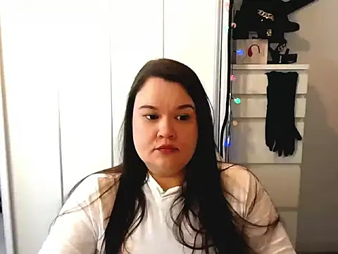 HollyDanceSoul online show from 02.24.26