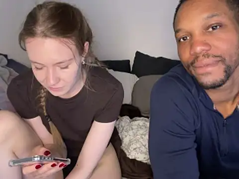 Snapshot of midnight_ballerina_ chatting on 05.17.26 midnight ballerina online show from 05.17.26