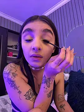 Snapshot of Abriil_cutee chatting on 06.07.26 Abriil cutee online show from 06.07.26