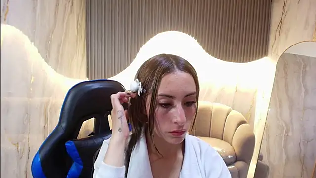 katalina r  online show from 02.22.26