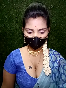 Snapshot of Nithyatamil chatting on 04.04.26 Nithyatamil online show from 04.04.26