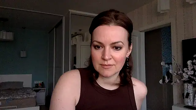 Ivoryne online show from 04.08.26