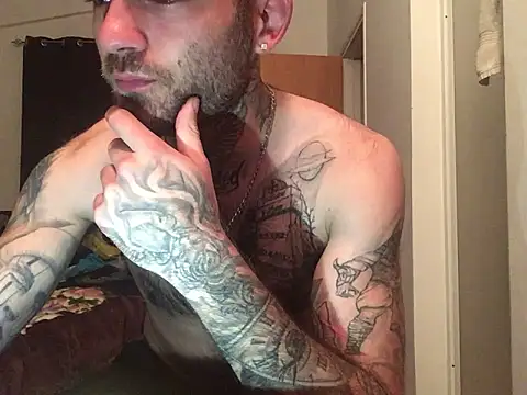 Snapshot of jacobsex221 chatting on 04.07.26 jacobsex221 online show from 04.07.26
