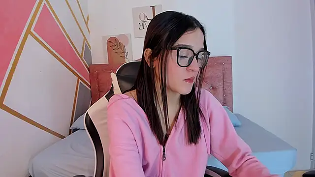 tiny ashly online show from 01.14.26