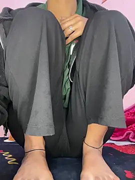 Snapshot of paribaby09 chatting on 02.21.26 paribaby09 online show from 02.21.26