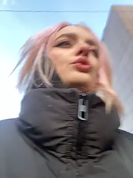 aka Blonde online show from 03.19.26