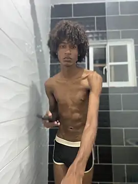 twink gabrielll online show from 04.12.26