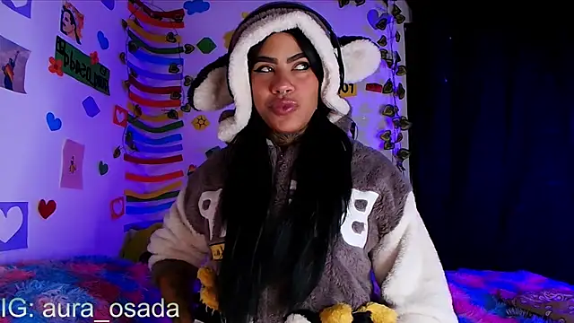 Canela Osada  online show from 06.22.26