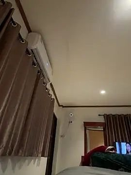 Ponthip online show from 01.12.26