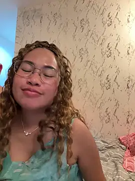 Ponthip online show from 02.14.26