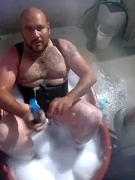 Guanatos13 online show from 04.14.26