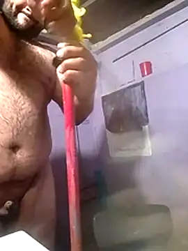 Guanatos13 online show from 04.28.26