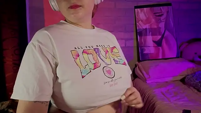 Mia Franklyn online show from 03.29.26