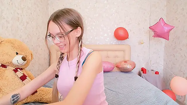 LolliStrawberry online show from 03.13.26