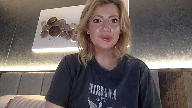 SydneyNoir online show from 01.16.26