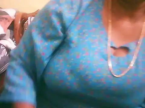Snapshot of mohini_bhabhi chatting on 02.26.26 mohini bhabhi online show from 02.26.26
