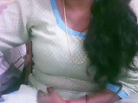 Snapshot of mohini_bhabhi chatting on 03.22.26 mohini bhabhi online show from 03.22.26