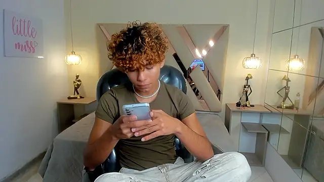 Anyelo Twink online show from 03.17.26