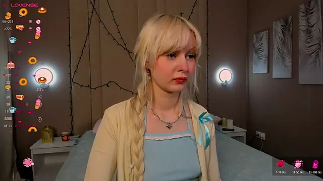 AdeleSilvy online show from 03.28.26