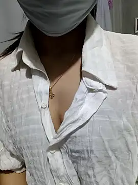 Snapshot of Vanvan68xx chatting on 01.11.26 Vanvan68xx online show from 01.11.26