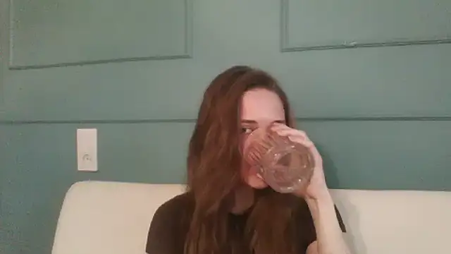 Vyressa online show from 03.06.26