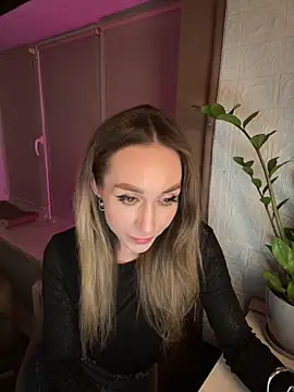 AnesaKis online show from 04.11.26