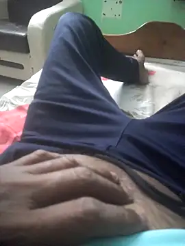Snapshot of deshi9inch9 chatting on 05.31.26 deshi9inch9 online show from 05.31.26