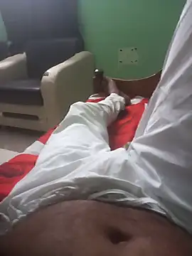 Snapshot of deshi9inch9 chatting on 06.12.26 deshi9inch9 online show from 06.12.26