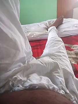 Snapshot of deshi9inch9 chatting on 06.26.26 deshi9inch9 online show from 06.26.26